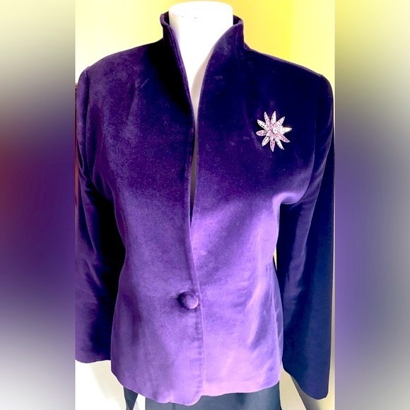 Purple color thick velvet blazer jacket single button closure shawl collar lined - Picture 3 of 11